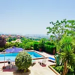 Montebianco Bed & Breakfast *