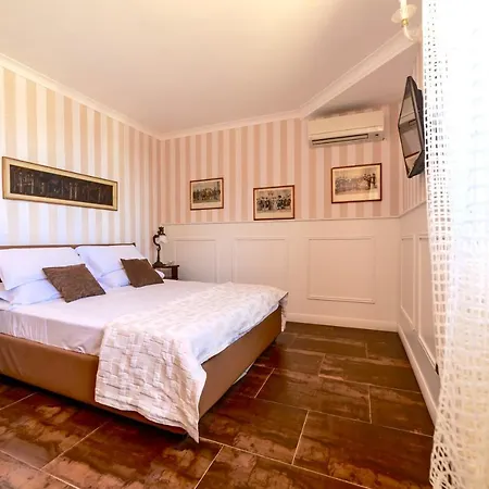 فندق مبيت وإفطار Montebianco *