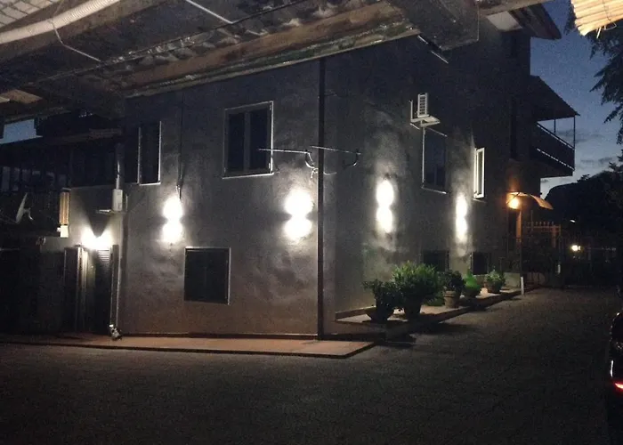 Alojamento de Acomodação e Pequeno-almoço Montebianco Faiano